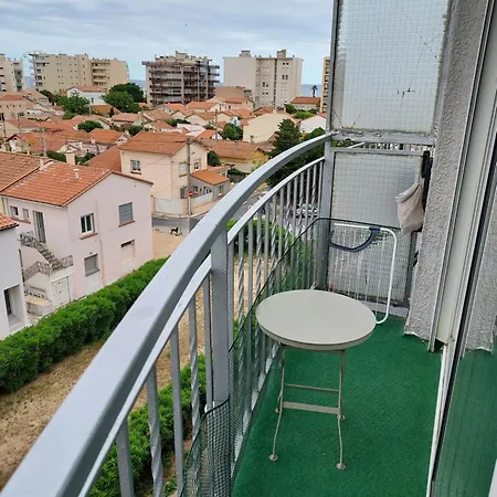 Studio Avec Chambre Appartement *